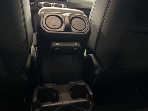 New 2025 Jeep Gladiator Sport image 24