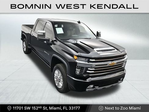 Used 2022 Chevrolet Silverado 2500 High Country w/ Z71 Off-Road Package image 18