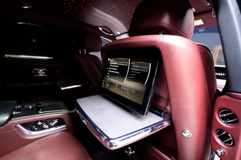 Used 2021 Rolls-Royce Ghost AWD/4WD image 38