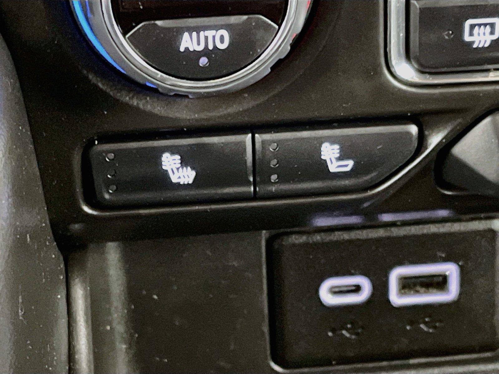 Used 2021 Chevrolet Tahoe Z71 AWD/4WD image 16