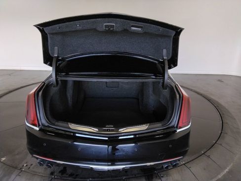 Used 2018 Cadillac CT6 Platinum image 9