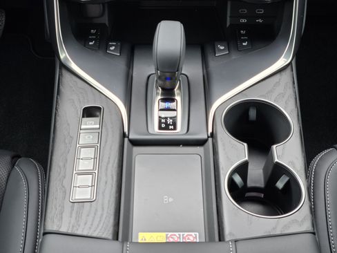 New 2026 Lexus LX 700h Luxury AWD/4WD image 12