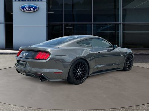 Used 2017 Ford Mustang GT Premium w/ GT Performance Package RWD image 7