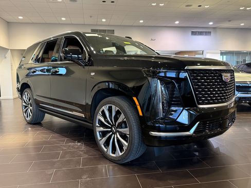New 2026 Cadillac Escalade Luxury w/ Touring Package image 6