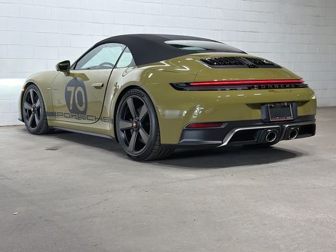Certified 2026 Porsche 911 Carrera GTS RWD image 3