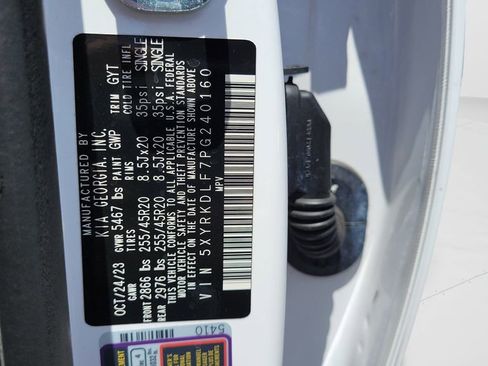 Used 2023 Kia Sorento SX AWD/4WD image 28