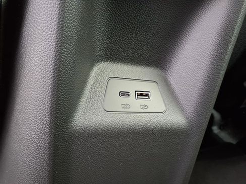 New 2026 Buick Envision Preferred image 18