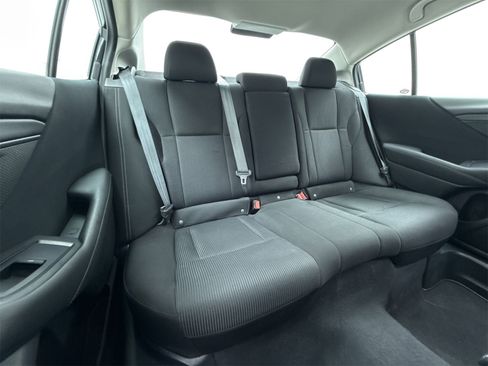 Used 2020 Subaru Legacy Premium image 40