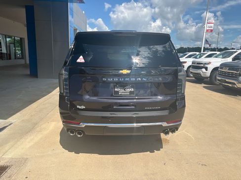 New 2026 Chevrolet Suburban Premier AWD/4WD image 4