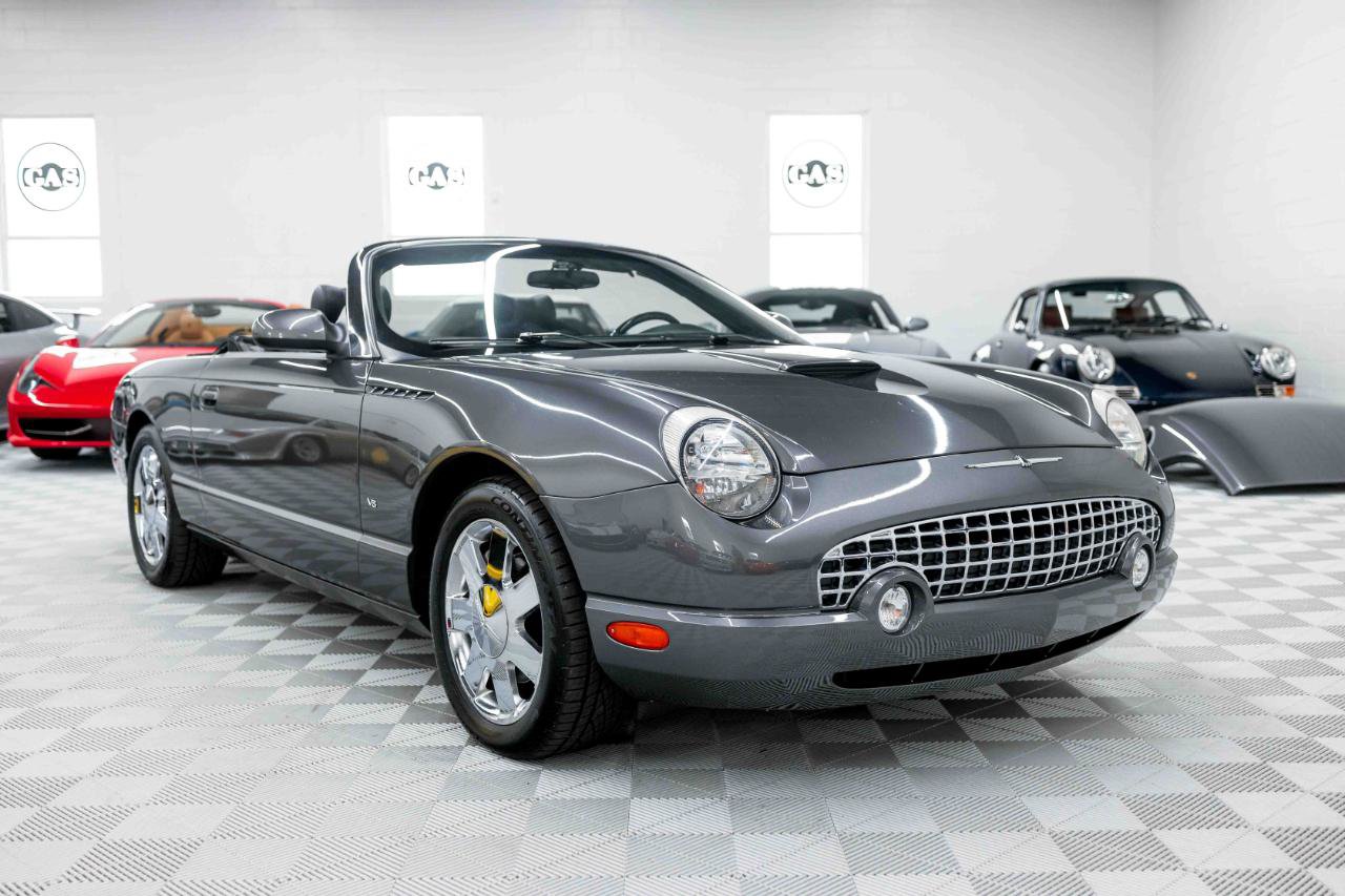 Used 2003 Ford Thunderbird RWD image 5