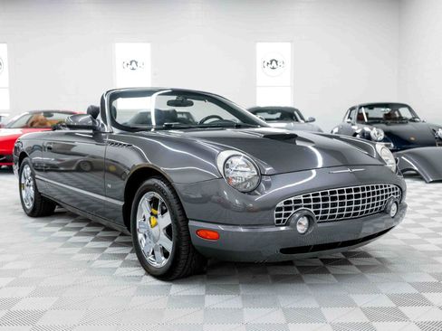 Used 2003 Ford Thunderbird RWD image 5