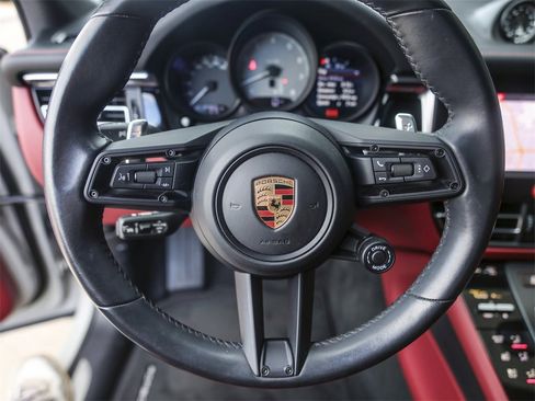 Certified 2023 Porsche Macan S image 19