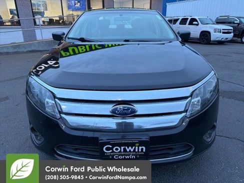 Used 2011 Ford Fusion S image 2