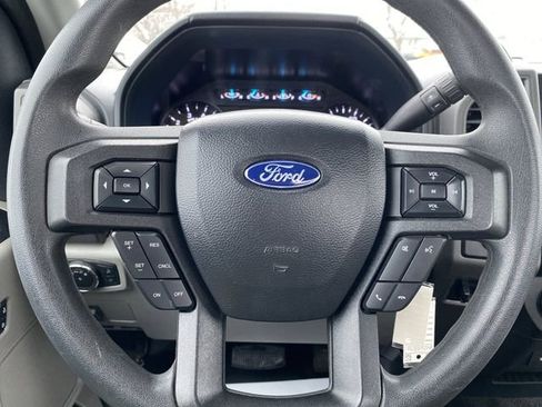 Used 2022 Ford F250 XL w/ Power Equipment Group image 14