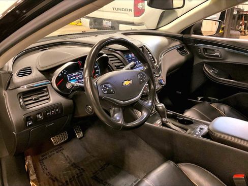 Used 2016 Chevrolet Impala LTZ FWD image 18