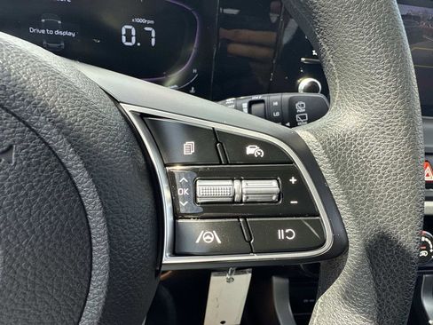 Used 2024 Kia Seltos LX AWD/4WD image 29