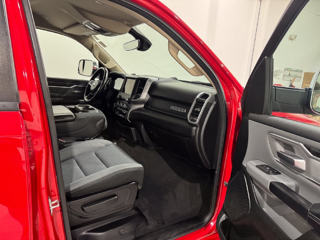 Used 2019 RAM 1500 Big Horn AWD/4WD image 22
