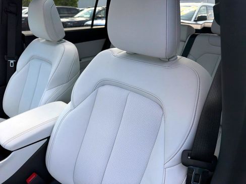 New 2026 Jeep Cherokee Limited AWD/4WD image 10