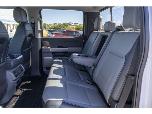 Used 2021 Ford F150 Lariat w/ Equipment Group 502A High AWD/4WD image 13