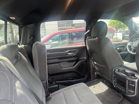 Used 2023 RAM 1500 Big Horn AWD/4WD image 25