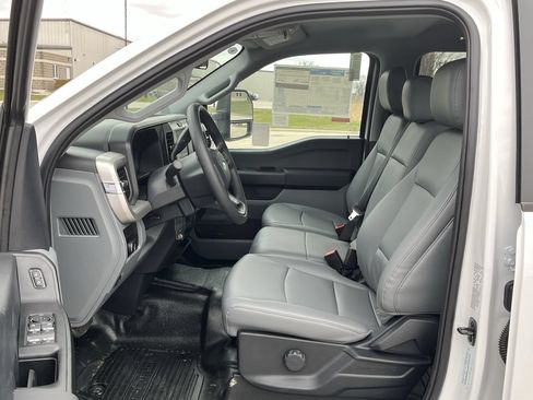 New 2025 Ford F350 XL w/ XL Chrome Package AWD/4WD image 3