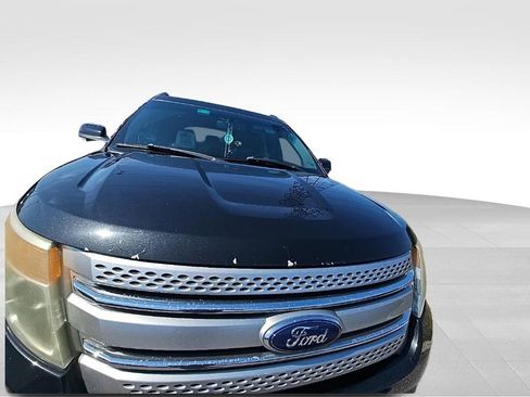 Used 2014 Ford Explorer XLT w/ Equipment Group 202A image 21