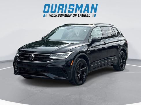 Used 2023 Volkswagen Tiguan SE R-Line FWD image 1