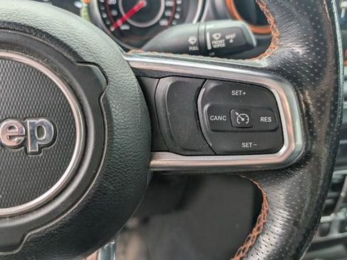 Used 2021 Jeep Gladiator Mojave w/ Dual Top Group image 17