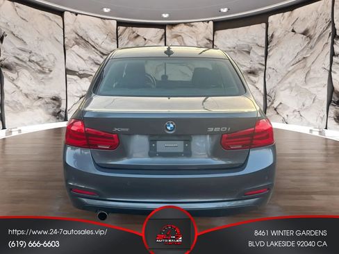 Used 2017 BMW 320i xDrive Sedan AWD/4WD image 6