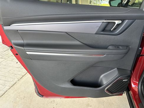 New 2025 Buick Enclave Sport Touring w/ Power Package image 31