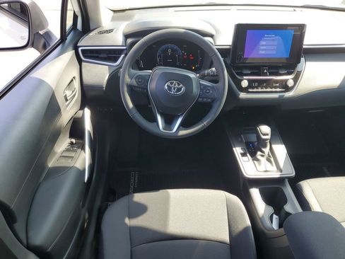 New 2026 Toyota Corolla Cross LE FWD image 13
