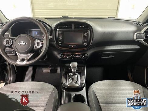 Used 2020 Kia Soul S FWD image 14