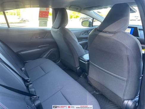 New 2026 Toyota Prius Plug-In Hybrid FWD image 12