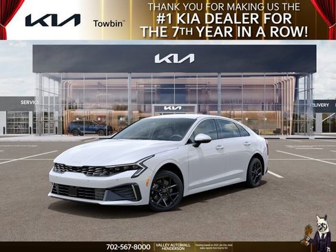 New 2026 Kia K5 LXS FWD image 1