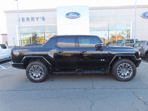 Used 2025 GMC Hummer EV 3X image 4