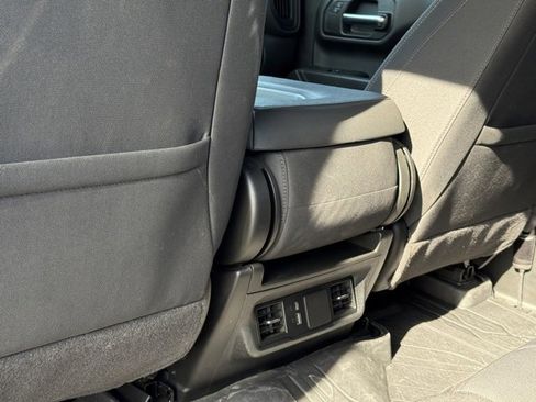 Used 2024 Chevrolet Silverado 1500 Custom image 29