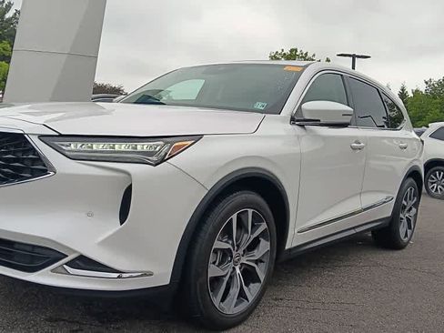 Used 2024 Acura MDX SH-AWD w/ Technology Package image 10