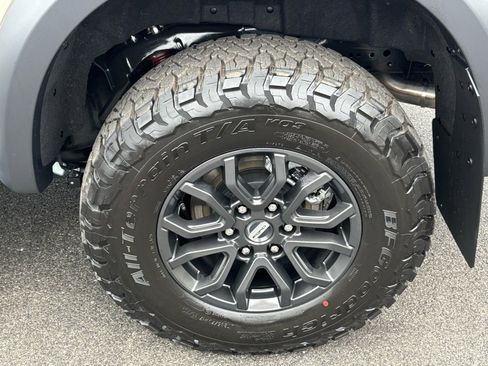 Used 2025 Ford Ranger Raptor image 14