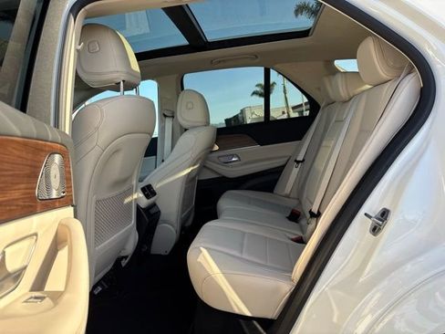 New 2026 Mercedes-Benz GLE 450 4MATIC image 11