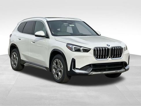 New 2026 BMW X1 xDrive28i w/ Technology Package image 1