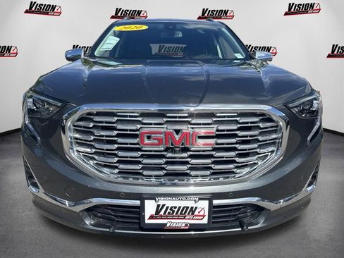Used 2020 GMC Terrain Denali w/ Denali Premium Package AWD/4WD image 2