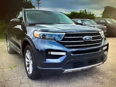 Used 2024 Ford Explorer XLT w/ Equipment Group 202A