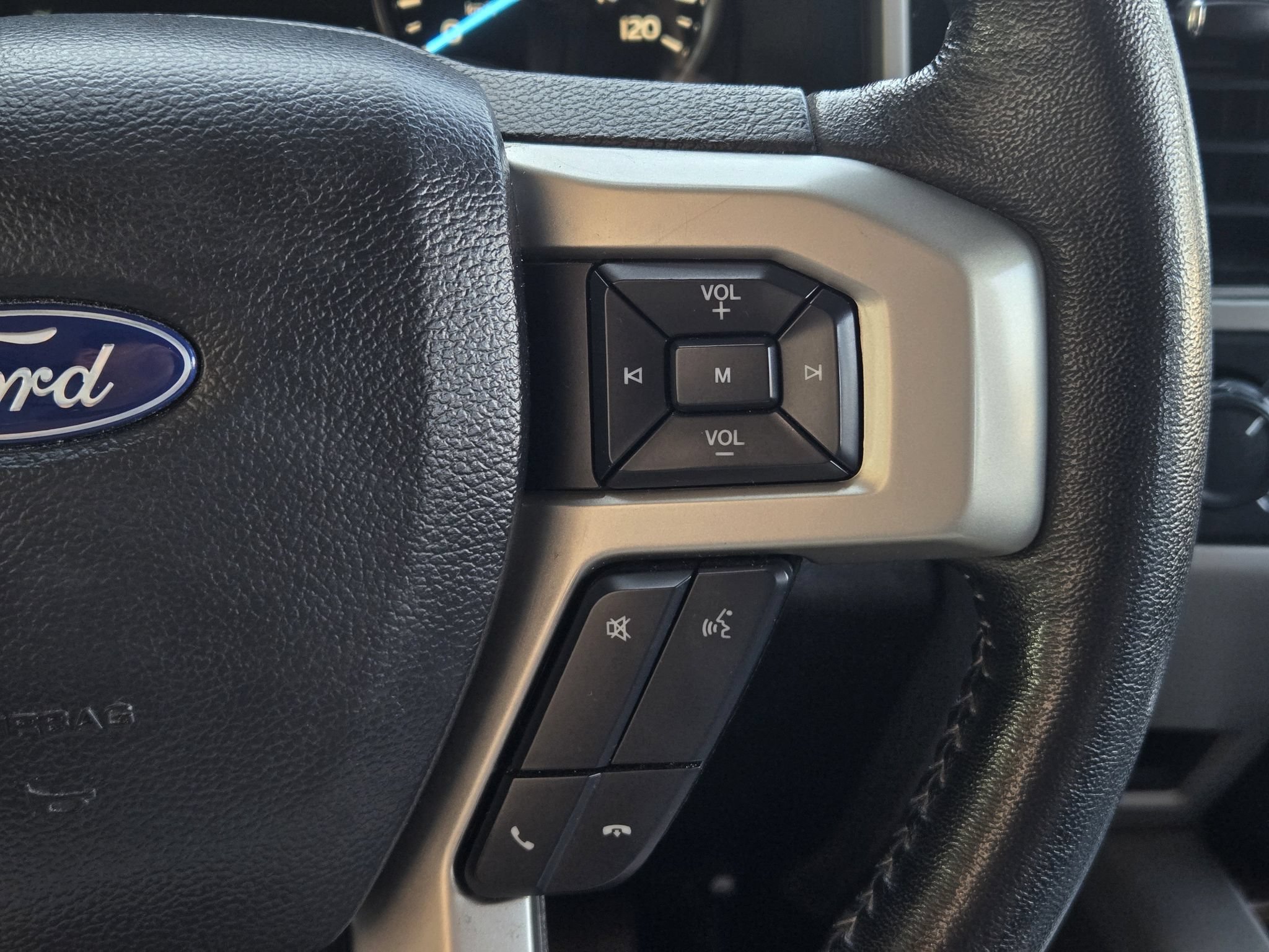 Used 2020 Ford F150 Lariat AWD/4WD image 30