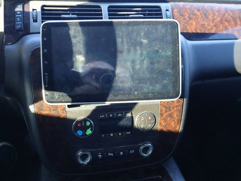 Used 2011 GMC Sierra 2500 Denali image 10