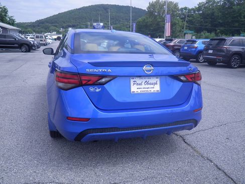 Used 2021 Nissan Sentra SV w/ SV Premium Package image 5