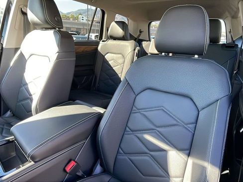 New 2026 Volkswagen Atlas SE image 15