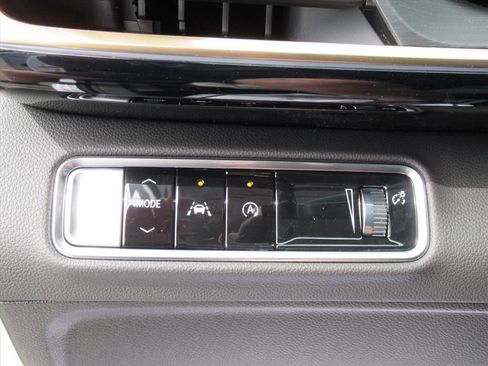 New 2026 Buick Envision Avenir image 22