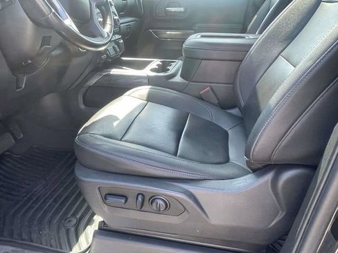 Used 2022 Chevrolet Silverado 2500 LTZ w/ LTZ Premium Package AWD/4WD image 14