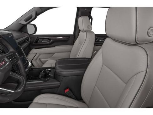 Used 2026 GMC Yukon Denali w/ Sun & Power Step Package AWD/4WD image 8