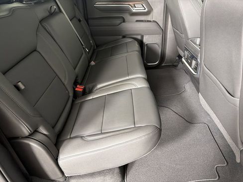 New 2026 GMC Sierra 1500 SLT w/ SLT Premium Plus Package image 13